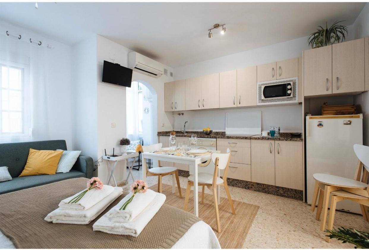 Lyrioshomes Chipiona Beach Kültér fotó